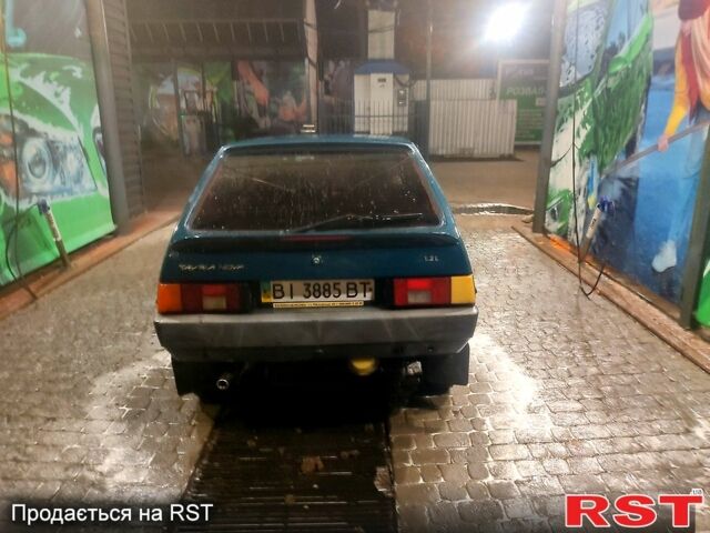 Зеленый ЗАЗ Таврия, объемом двигателя 1.2 л и пробегом 250 тыс. км за 1350 $, фото 5 на Automoto.ua