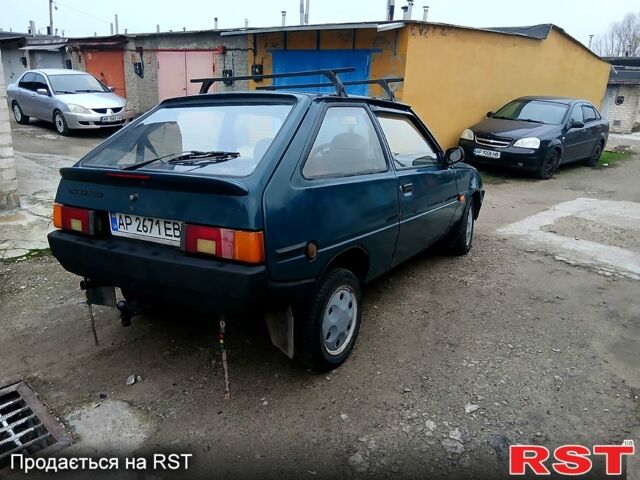 Зелений ЗАЗ Таврія, об'ємом двигуна 1.2 л та пробігом 250 тис. км за 650 $, фото 3 на Automoto.ua