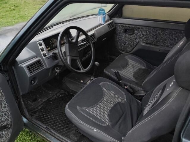 Зеленый ЗАЗ Таврия, объемом двигателя 1.2 л и пробегом 180 тыс. км за 650 $, фото 4 на Automoto.ua