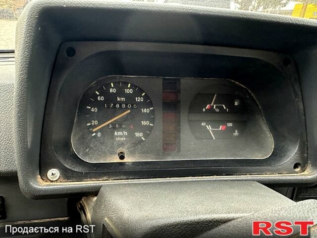 Зеленый ЗАЗ Таврия, объемом двигателя 1.1 л и пробегом 178 тыс. км за 650 $, фото 8 на Automoto.ua