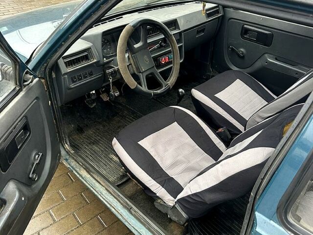 Зеленый ЗАЗ Таврия, объемом двигателя 1.1 л и пробегом 178 тыс. км за 650 $, фото 7 на Automoto.ua