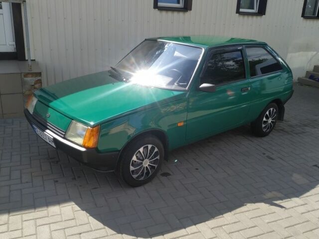 Зеленый ЗАЗ Таврия, объемом двигателя 1.1 л и пробегом 33 тыс. км за 1600 $, фото 3 на Automoto.ua