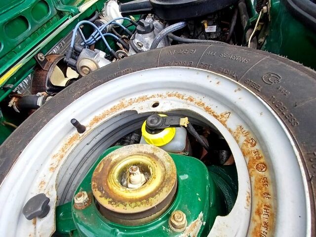 Зеленый ЗАЗ Таврия, объемом двигателя 1.1 л и пробегом 34 тыс. км за 1700 $, фото 8 на Automoto.ua