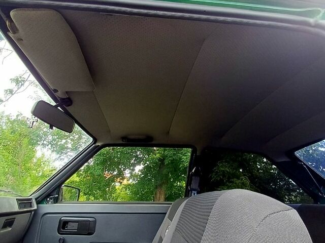 Зеленый ЗАЗ Таврия, объемом двигателя 1.1 л и пробегом 34 тыс. км за 1700 $, фото 10 на Automoto.ua