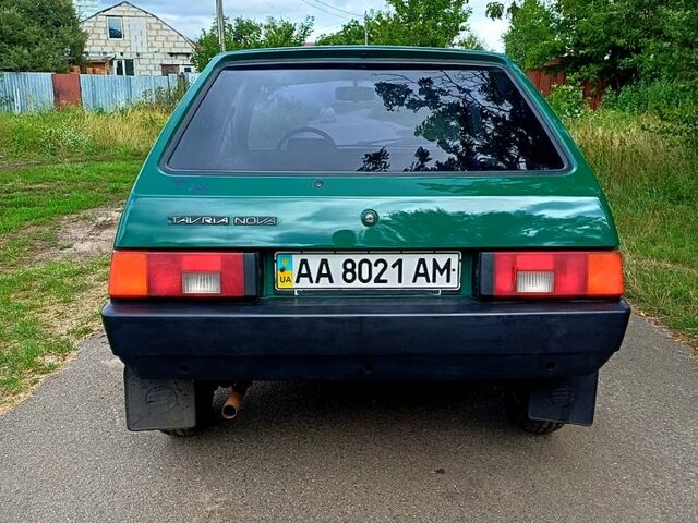 Зеленый ЗАЗ Таврия, объемом двигателя 1.1 л и пробегом 34 тыс. км за 1700 $, фото 5 на Automoto.ua