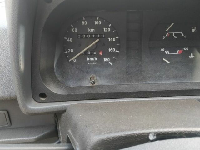 Зеленый ЗАЗ Таврия, объемом двигателя 1.1 л и пробегом 33 тыс. км за 1600 $, фото 7 на Automoto.ua