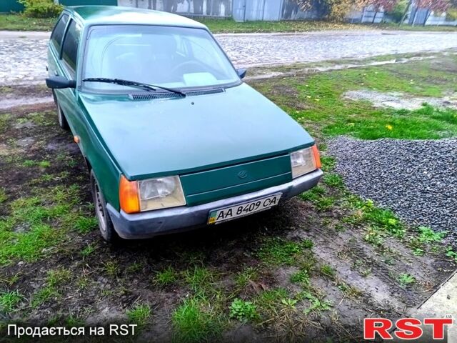 Зелений ЗАЗ Таврія, об'ємом двигуна 1.1 л та пробігом 142 тис. км за 650 $, фото 1 на Automoto.ua
