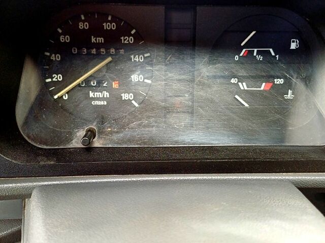 Зеленый ЗАЗ Таврия, объемом двигателя 1.1 л и пробегом 34 тыс. км за 1700 $, фото 4 на Automoto.ua