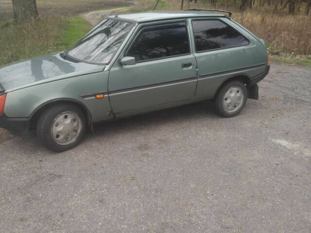 Зеленый ЗАЗ Таврия, объемом двигателя 1.2 л и пробегом 2 тыс. км за 850 $, фото 2 на Automoto.ua