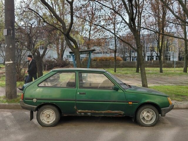 Зеленый ЗАЗ Таврия, объемом двигателя 1.3 л и пробегом 284 тыс. км за 1500 $, фото 3 на Automoto.ua
