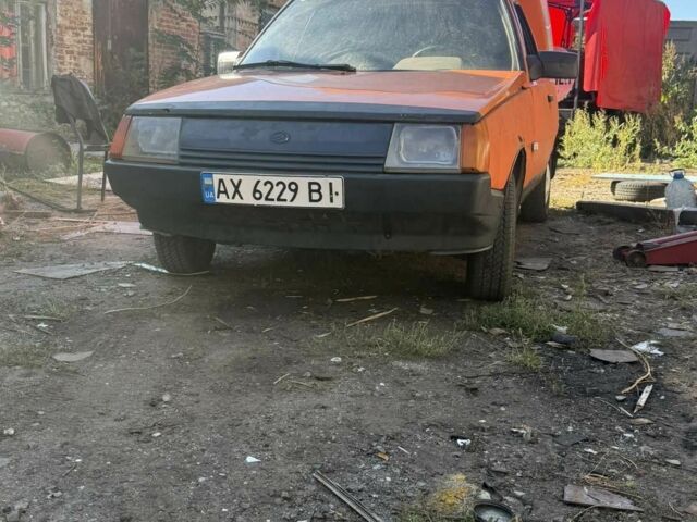 Помаранчевий ЗАЗ Таврія, об'ємом двигуна 1.3 л та пробігом 1 тис. км за 800 $, фото 1 на Automoto.ua