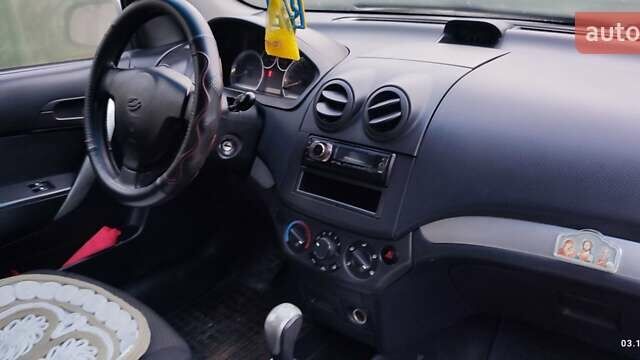 Белый ЗАЗ Вида, объемом двигателя 1.4 л и пробегом 107 тыс. км за 5000 $, фото 2 на Automoto.ua