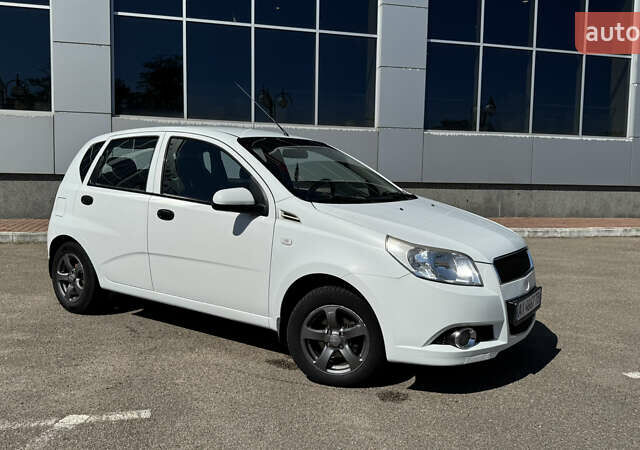 Белый ЗАЗ Вида, объемом двигателя 1.5 л и пробегом 139 тыс. км за 5500 $, фото 1 на Automoto.ua