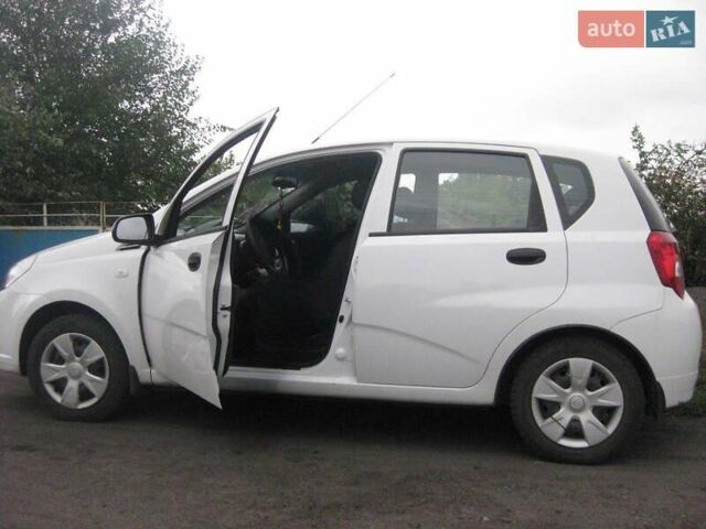 Белый ЗАЗ Вида, объемом двигателя 1.5 л и пробегом 90 тыс. км за 4000 $, фото 2 на Automoto.ua