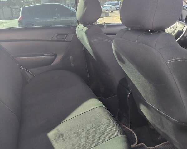 Белый ЗАЗ Вида, объемом двигателя 1.5 л и пробегом 190 тыс. км за 4150 $, фото 6 на Automoto.ua