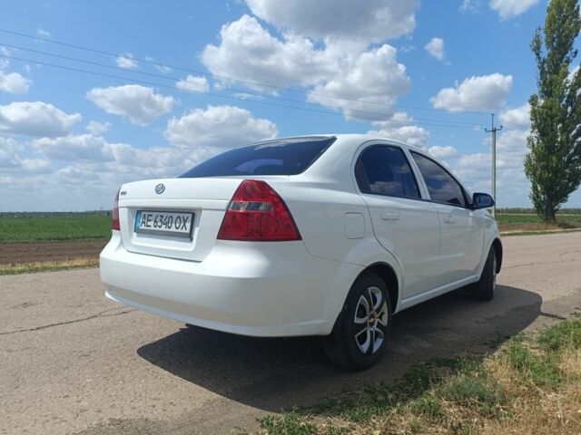 Білий ЗАЗ Віда, об'ємом двигуна 1.5 л та пробігом 235 тис. км за 4400 $, фото 2 на Automoto.ua