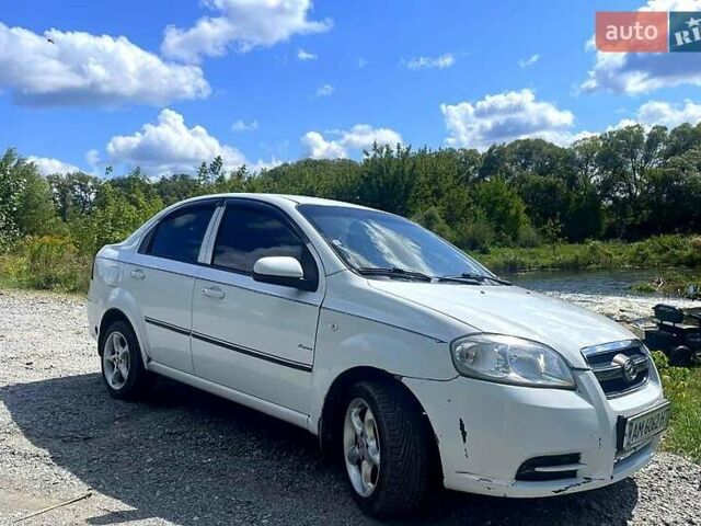 Белый ЗАЗ Вида, объемом двигателя 1.5 л и пробегом 185 тыс. км за 3500 $, фото 5 на Automoto.ua