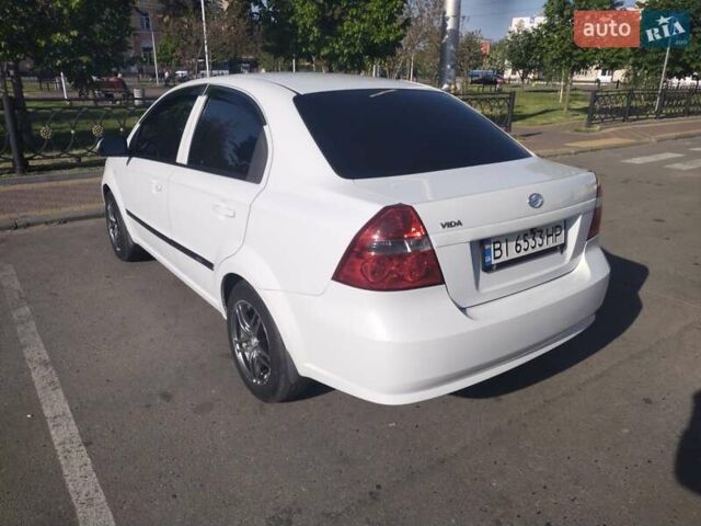 Белый ЗАЗ Вида, объемом двигателя 1.5 л и пробегом 190 тыс. км за 4150 $, фото 3 на Automoto.ua