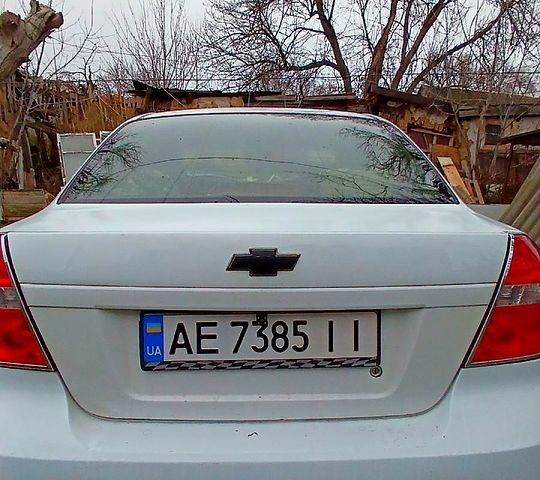 Белый ЗАЗ Вида, объемом двигателя 1.5 л и пробегом 270 тыс. км за 3500 $, фото 5 на Automoto.ua