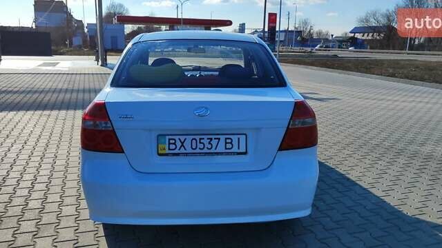 Белый ЗАЗ Вида, объемом двигателя 1.5 л и пробегом 250 тыс. км за 2600 $, фото 4 на Automoto.ua