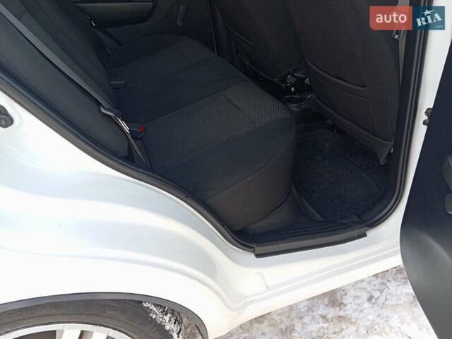 Білий ЗАЗ Віда, об'ємом двигуна 1.4 л та пробігом 137 тис. км за 5300 $, фото 26 на Automoto.ua