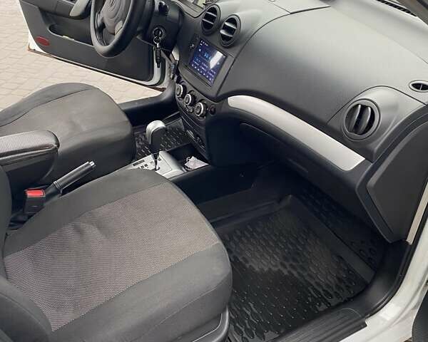 Белый ЗАЗ Вида, объемом двигателя 1.4 л и пробегом 149 тыс. км за 5199 $, фото 9 на Automoto.ua