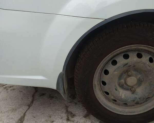 ЗАЗ Віда 2013 у Запоріжжя на Automoto.ua Білий ЗАЗ Віда, об'ємом двигуна 1.5 л та пробігом 43 тис. км за 5200 $, фото 2 на Automoto.ua