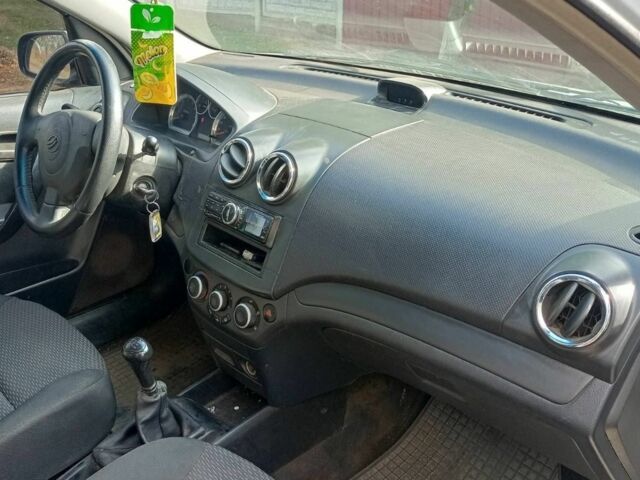 Белый ЗАЗ Вида, объемом двигателя 1.5 л и пробегом 185 тыс. км за 3500 $, фото 3 на Automoto.ua