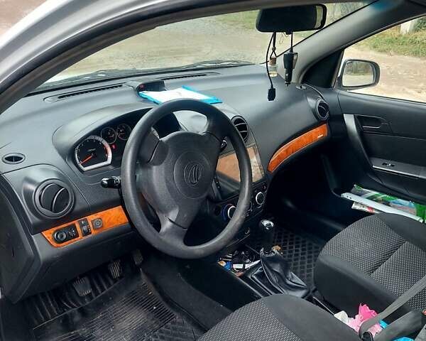 Белый ЗАЗ Вида, объемом двигателя 1.5 л и пробегом 200 тыс. км за 1500 $, фото 5 на Automoto.ua