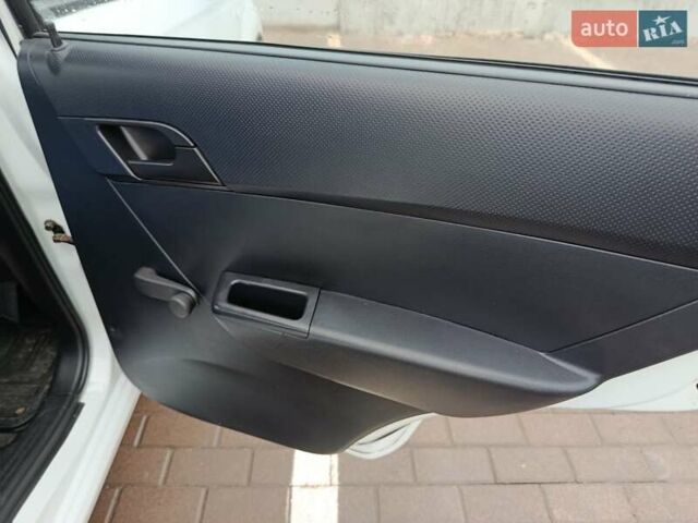 Белый ЗАЗ Вида, объемом двигателя 1.5 л и пробегом 80 тыс. км за 4600 $, фото 15 на Automoto.ua