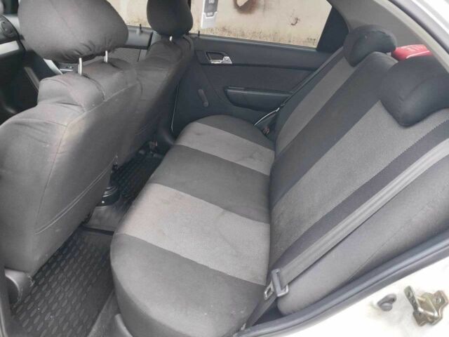 Белый ЗАЗ Вида, объемом двигателя 1.4 л и пробегом 149 тыс. км за 5190 $, фото 5 на Automoto.ua