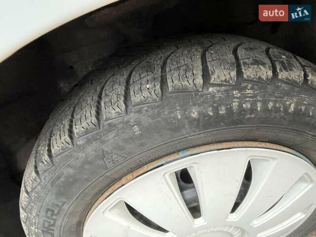 Белый ЗАЗ Вида, объемом двигателя 1.5 л и пробегом 79 тыс. км за 4850 $, фото 5 на Automoto.ua