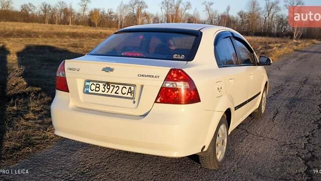 Белый ЗАЗ Вида, объемом двигателя 1.5 л и пробегом 176 тыс. км за 4000 $, фото 4 на Automoto.ua