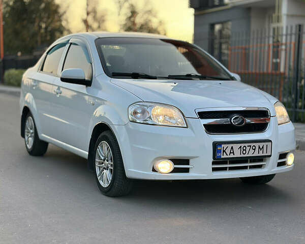 Белый ЗАЗ Вида, объемом двигателя 1.5 л и пробегом 280 тыс. км за 3750 $, фото 2 на Automoto.ua