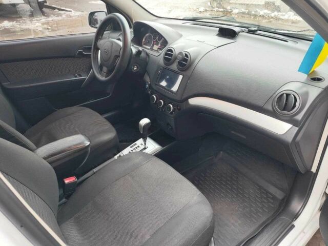 Белый ЗАЗ Вида, объемом двигателя 1.4 л и пробегом 149 тыс. км за 5190 $, фото 4 на Automoto.ua