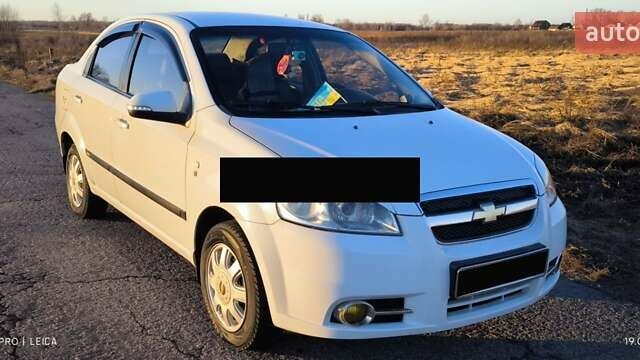 Белый ЗАЗ Вида, объемом двигателя 1.5 л и пробегом 176 тыс. км за 4000 $, фото 8 на Automoto.ua