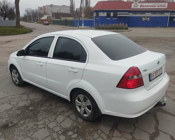 Белый ЗАЗ Вида, объемом двигателя 1.5 л и пробегом 157 тыс. км за 4700 $, фото 5 на Automoto.ua