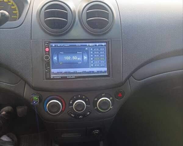 Белый ЗАЗ Вида, объемом двигателя 1.5 л и пробегом 280 тыс. км за 3500 $, фото 4 на Automoto.ua