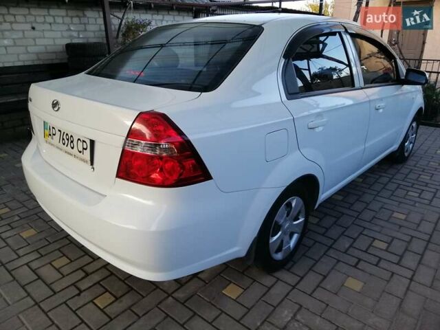 ЗАЗ Віда 2013 у Запоріжжя на Automoto.ua Білий ЗАЗ Віда, об'ємом двигуна 1.5 л та пробігом 43 тис. км за 6000 $, фото 2 на Automoto.ua