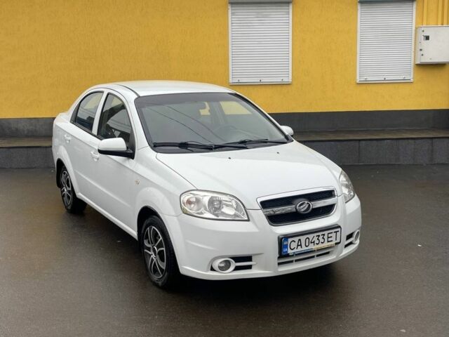 Білий ЗАЗ Віда, об'ємом двигуна 1.5 л та пробігом 80 тис. км за 3500 $, фото 1 на Automoto.ua