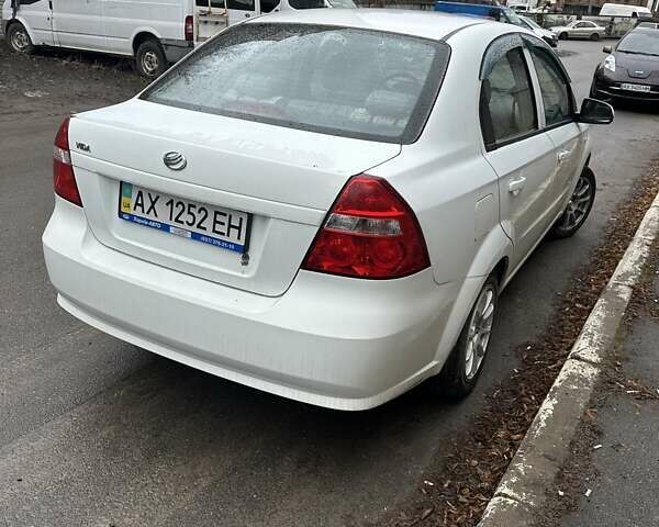 Белый ЗАЗ Вида, объемом двигателя 1.5 л и пробегом 107 тыс. км за 4500 $, фото 2 на Automoto.ua