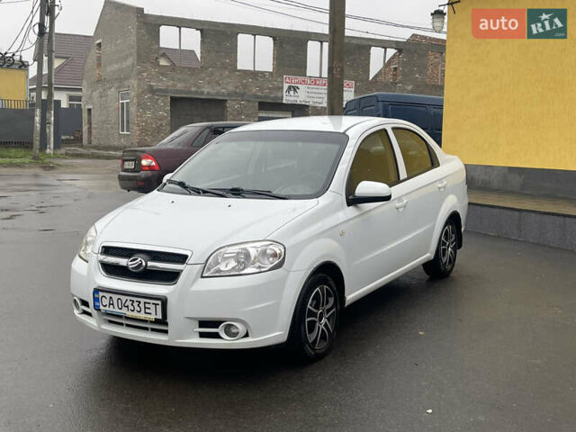 Белый ЗАЗ Вида, объемом двигателя 1.5 л и пробегом 80 тыс. км за 3550 $, фото 2 на Automoto.ua