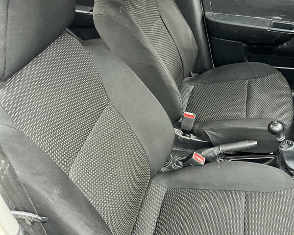 Белый ЗАЗ Вида, объемом двигателя 1.5 л и пробегом 63 тыс. км за 2000 $, фото 3 на Automoto.ua