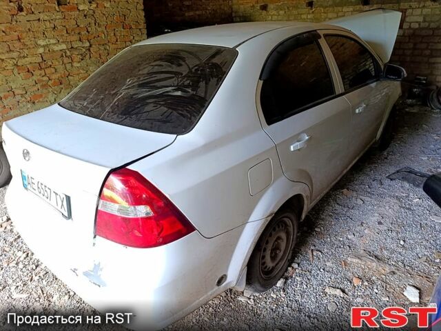 Белый ЗАЗ Вида, объемом двигателя 1.5 л и пробегом 195 тыс. км за 1400 $, фото 9 на Automoto.ua