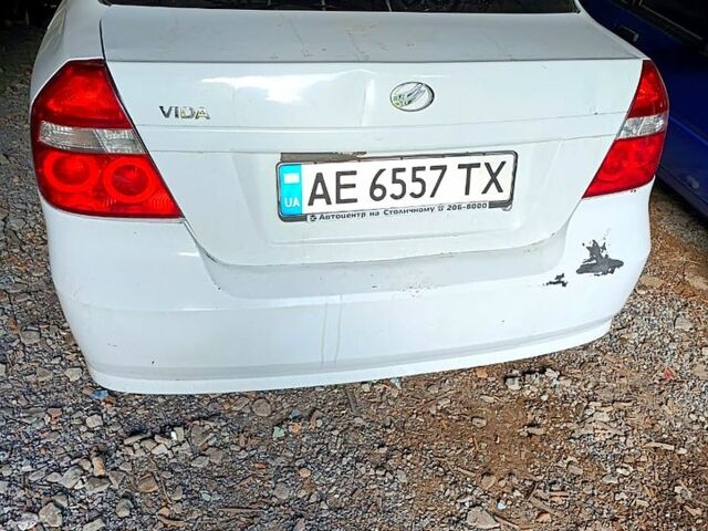 Белый ЗАЗ Вида, объемом двигателя 1.5 л и пробегом 195 тыс. км за 1400 $, фото 6 на Automoto.ua