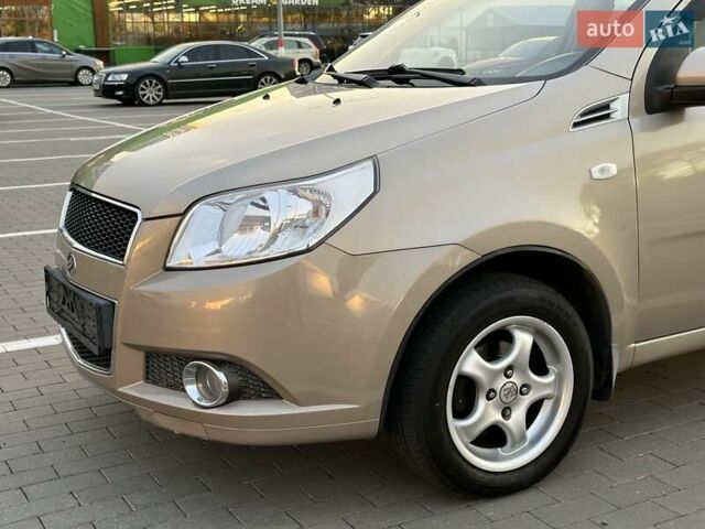 ЗАЗ Вида 2012 в Одессе на Automoto.ua Бежевый ЗАЗ Вида, объемом двигателя 1.5 л и пробегом 115 тыс. км за 4700 $, фото 1 на Automoto.ua