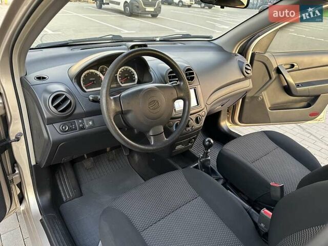 ЗАЗ Вида 2012 в Одессе на Automoto.ua Бежевый ЗАЗ Вида, объемом двигателя 1.5 л и пробегом 115 тыс. км за 4700 $, фото 31 на Automoto.ua