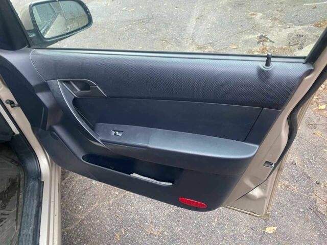 Бежевый ЗАЗ Вида, объемом двигателя 0 л и пробегом 150 тыс. км за 3500 $, фото 4 на Automoto.ua