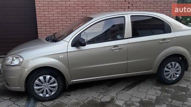 Бежевий ЗАЗ Віда, об'ємом двигуна 1.5 л та пробігом 24 тис. км за 4000 $, фото 2 на Automoto.ua