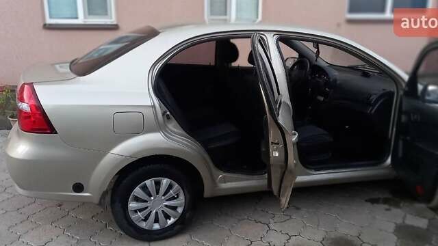 Бежевий ЗАЗ Віда, об'ємом двигуна 1.5 л та пробігом 24 тис. км за 4000 $, фото 3 на Automoto.ua